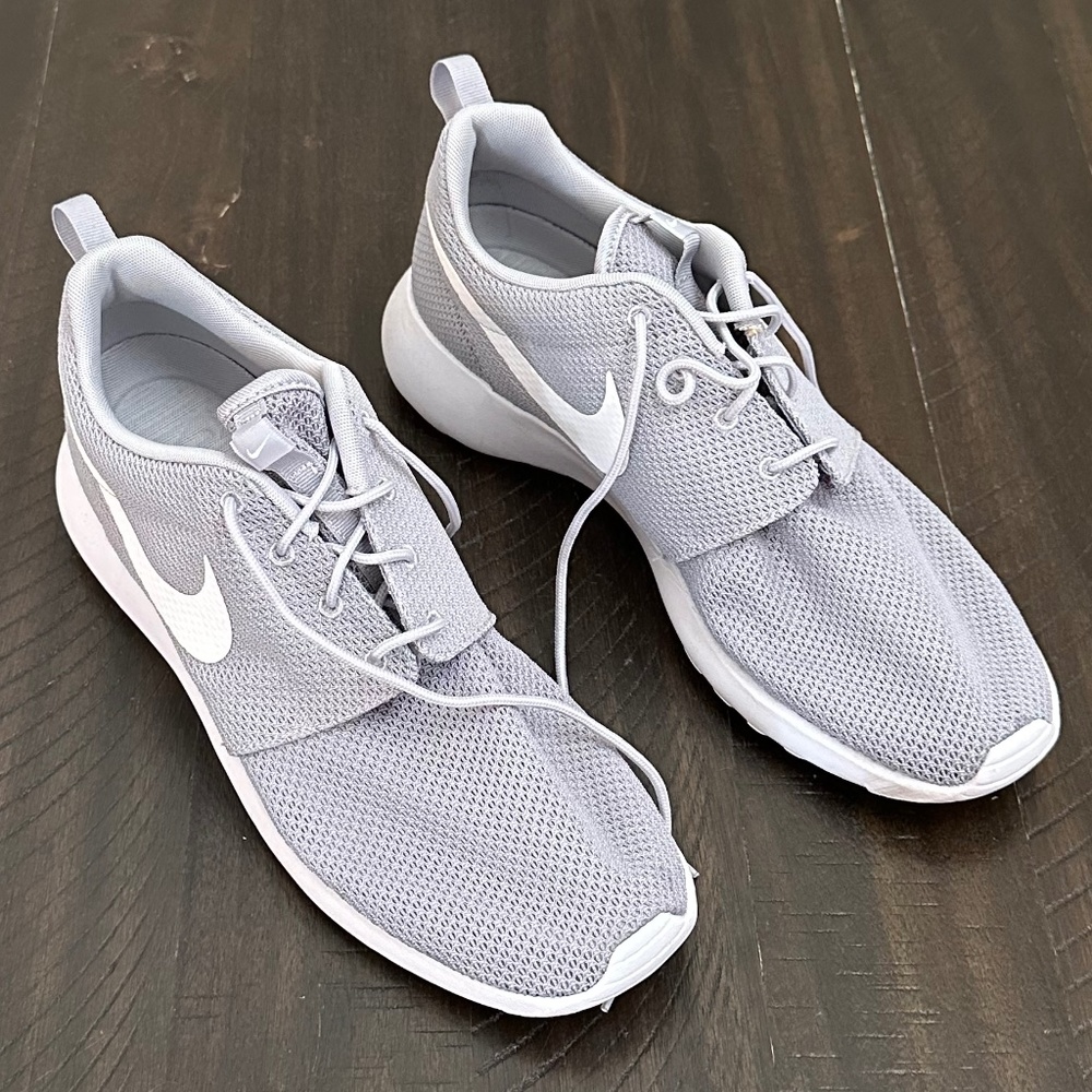 Nike Roshe Size 12